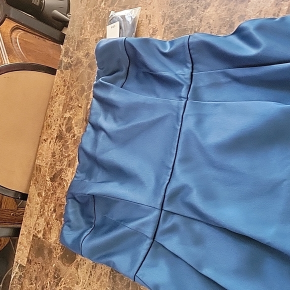 💕 Host Pick 💕  Brand New Express Strapless Formal Dress - Picture 4 of 14